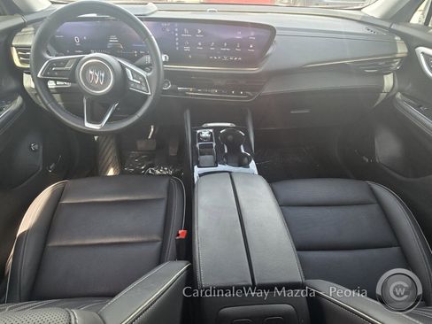 Used 2024 Buick Envision Avenir image 30