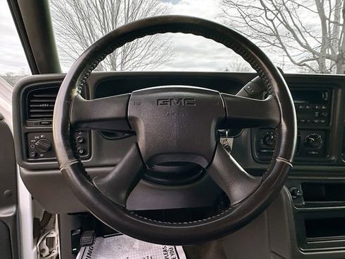 Used 2006 GMC Sierra 3500 SLE w/ Snow Plow Prep Package image 12