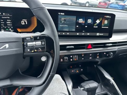 New 2026 Kia Sorento LX FWD image 41