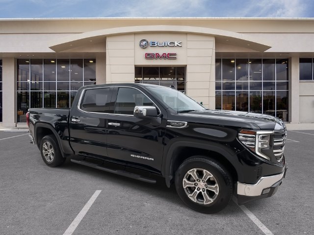 Certified 2024 GMC Sierra 1500 SLT RWD image 2