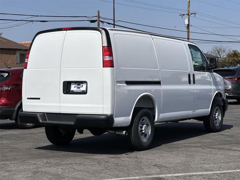 New 2026 Chevrolet Express 2500 w/ Driver Convenience Package RWD image 5