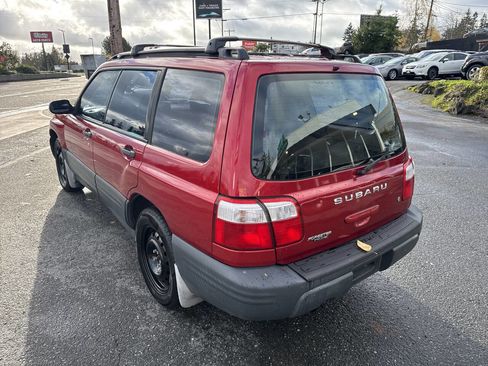 Used 2001 Subaru Forester L image 3