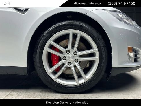 Used 2014 Tesla Model S image 36