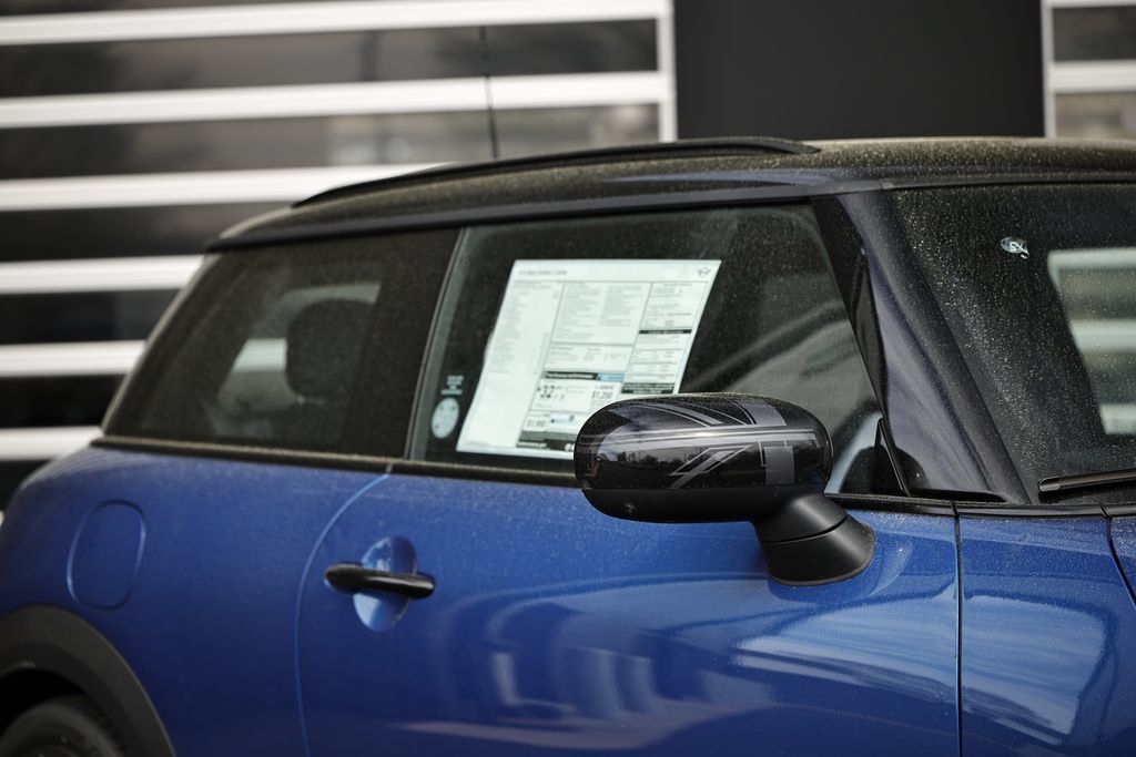 New 2026 MINI Cooper 2-Door Hardtop FWD image 2