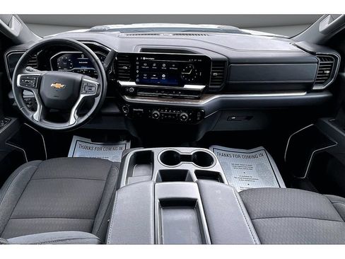 Used 2025 Chevrolet Silverado 2500 LT w/ Convenience Package AWD/4WD image 17