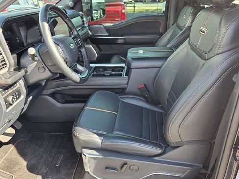 Used 2024 Ford F350 Platinum AWD/4WD image 10
