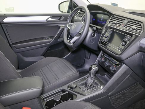 Certified 2024 Volkswagen Tiguan S image 21