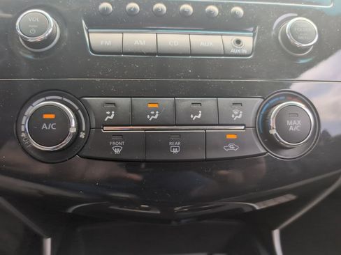 Used 2015 Nissan Altima 2.5 S w/ Power Driver Seat Package FWD image 12