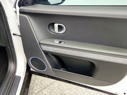 Used 2023 Hyundai Ioniq 5 SEL image 25
