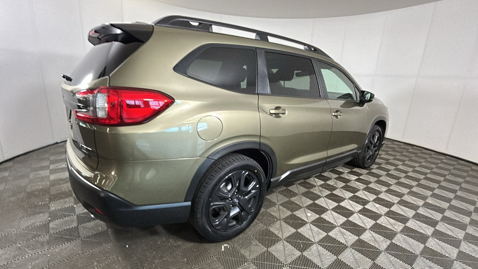 Used 2024 Subaru Ascent Onyx Edition AWD/4WD image 3