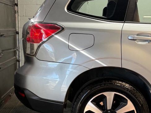 Used 2018 Subaru Forester 2.5i w/ Alloy Wheel Package AWD/4WD image 7