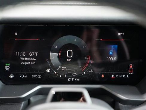 Used 2024 GMC Acadia Denali image 31