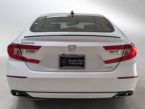 Used 2022 Honda Accord Sport image 7