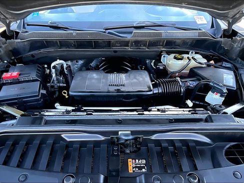 Used 2019 Chevrolet Silverado 1500 LT Trail Boss image 12