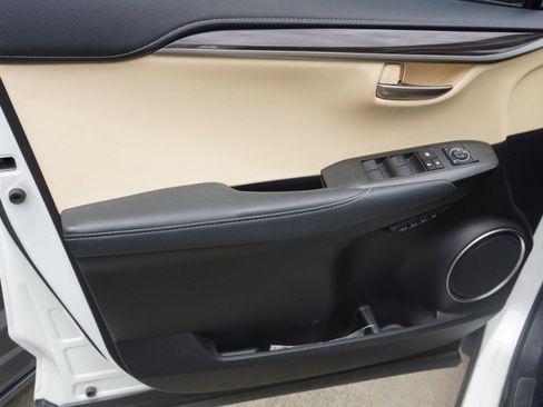 Used 2015 Lexus NX 200t FWD w/ Luxury Package image 13