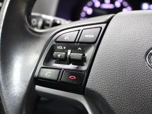 Used 2016 Hyundai Tucson Sport FWD image 11