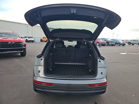 Used 2020 Audi Q5 2.0T Titanium Premium Plus image 10