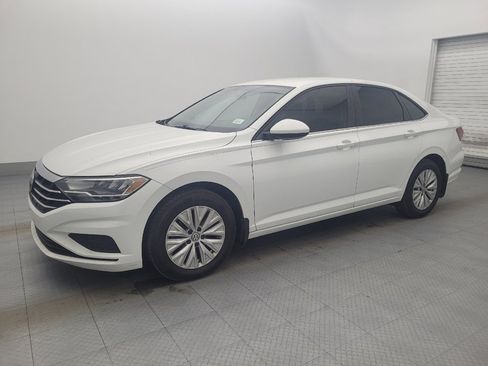 Used 2019 Volkswagen Jetta S w/ Driver Assistance Package FWD image 2