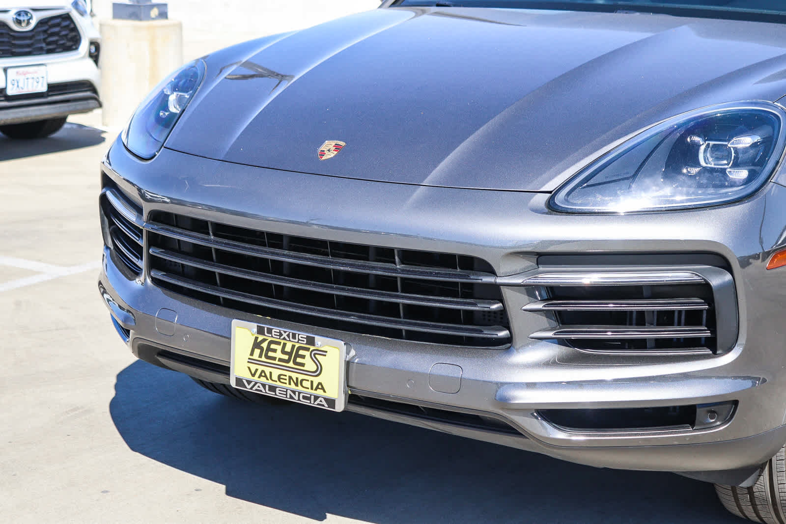 Used 2020 Porsche Cayenne AWD/4WD image 8