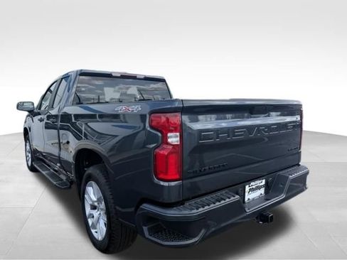 Used 2021 Chevrolet Silverado 1500 Custom w/ LPO, Dark Essentials Package AWD/4WD image 10
