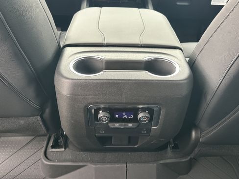 New 2026 Chevrolet Tahoe LS image 14