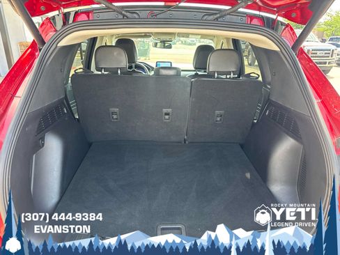 Used 2022 Ford Escape Titanium AWD/4WD image 17