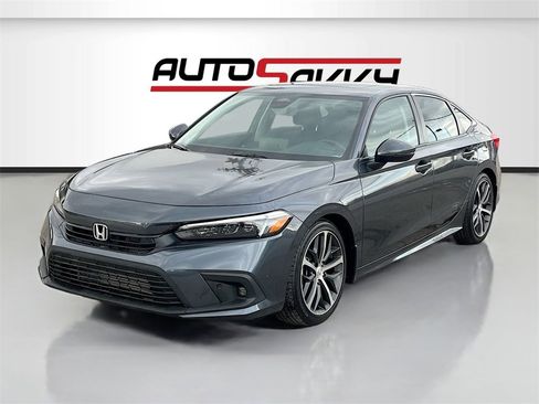 Used 2024 Honda Civic Touring image 3