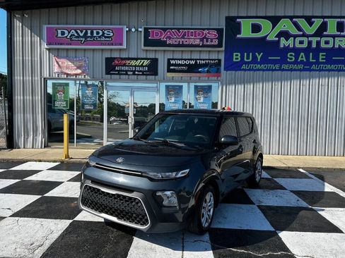 Used 2021 Kia Soul LX FWD image 3