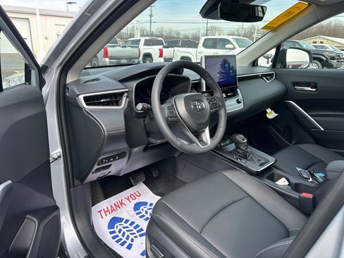 New 2026 Toyota Corolla Cross XLE image 9