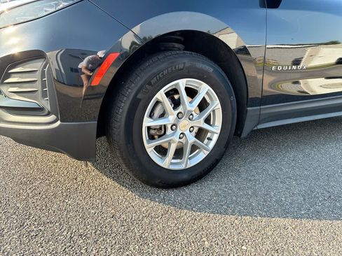 Used 2024 Chevrolet Equinox LS w/ Driver Confidence II Package FWD image 31