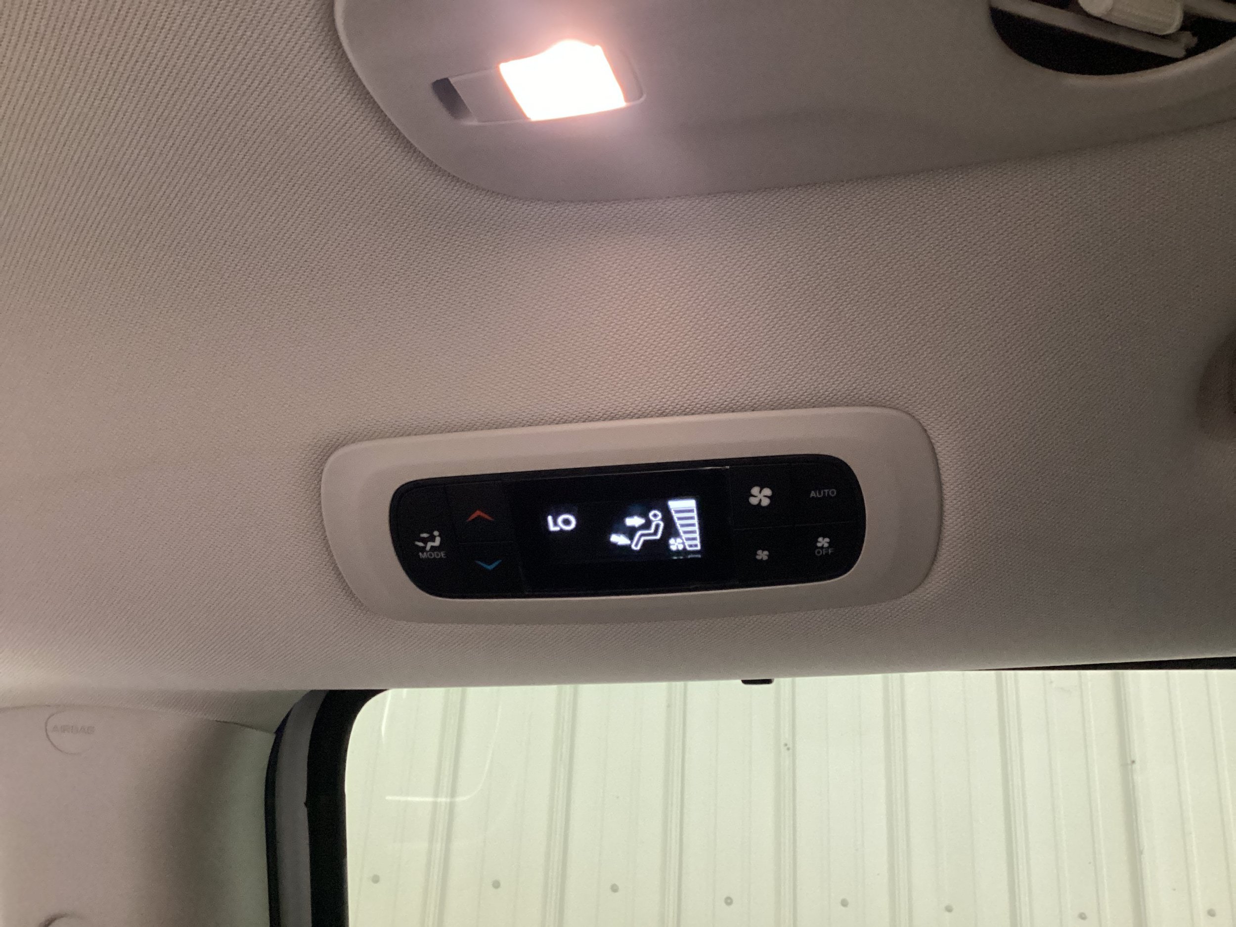 Used 2024 Chrysler Pacifica Touring-L w/ Road Tripper Package FWD image 31