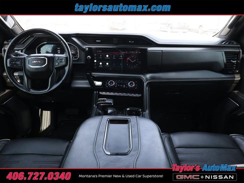 Used 2022 GMC Sierra 1500 AT4X image 9