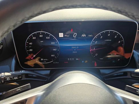 Used 2026 Mercedes-Benz GLC 300 4MATIC image 28