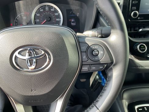 Used 2022 Toyota Corolla SE FWD image 22