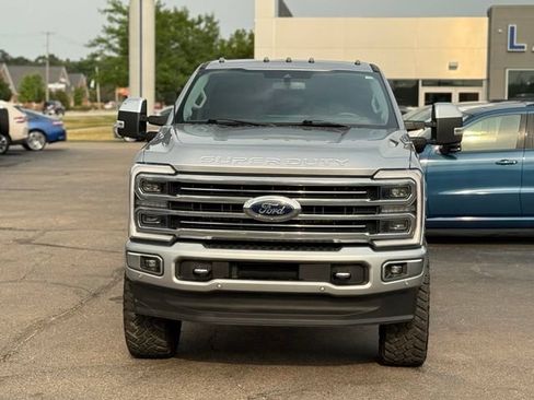 Used 2024 Ford F250 Limited AWD/4WD image 38