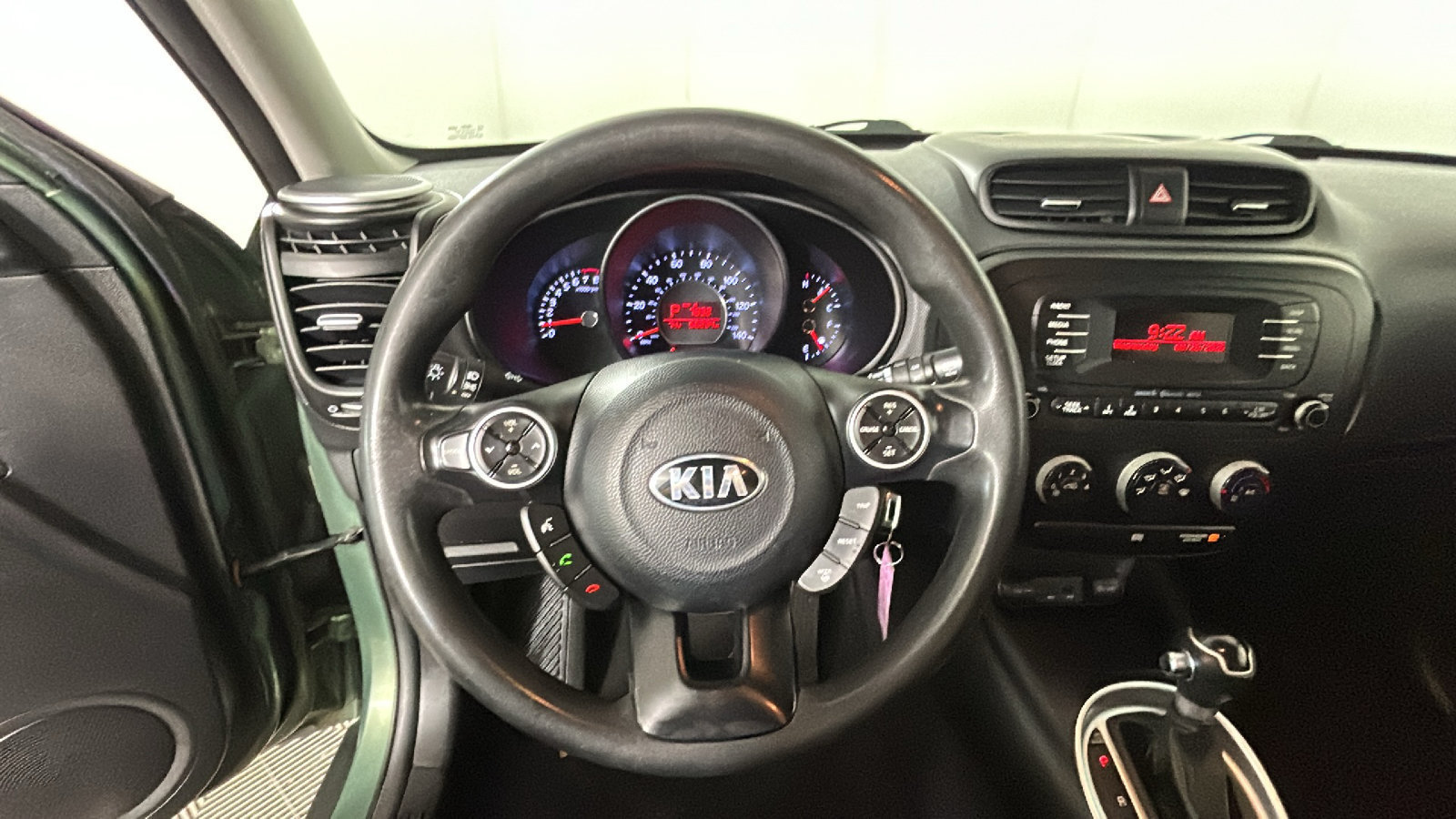 Used 2014 Kia Soul FWD image 18