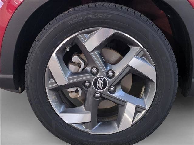 Used 2024 Hyundai Venue SEL FWD image 23