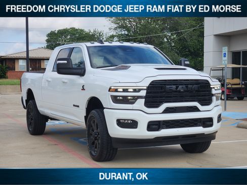 Used 2025 RAM 2500 Laramie w/ Night Edition AWD/4WD image 2