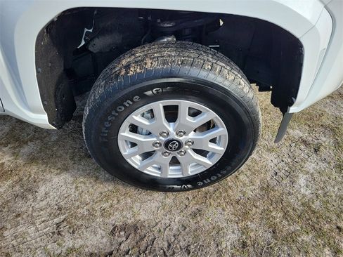 Used 2024 Toyota Tacoma SR5 image 6