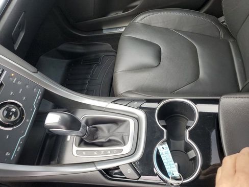 Used 2014 Ford Fusion Titanium image 24