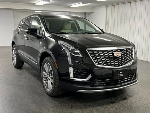 New 2025 Cadillac XT5 Premium Luxury image 7