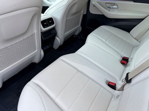 New 2026 Mercedes-Benz GLE 450 4MATIC image 11