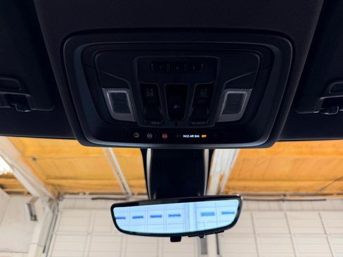 Used 2019 GMC Sierra 1500 AT4 w/ Technology Package AWD/4WD image 22