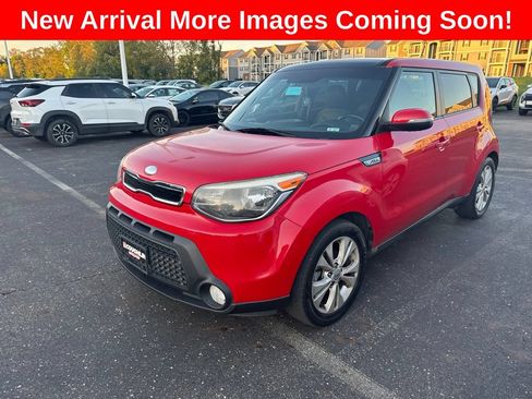 Used 2014 Kia Soul + w/ Primo Package FWD image 1