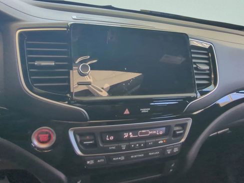 New 2026 Honda Ridgeline Black Edition image 14