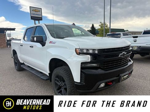 Used 2021 Chevrolet Silverado 1500 LT Trail Boss w/ Convenience Package II AWD/4WD image 1
