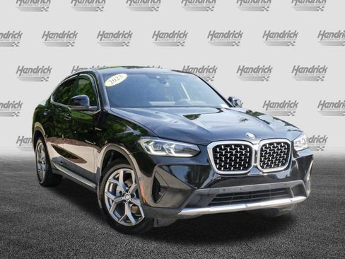 Used 2023 BMW X4 xDrive30i w/ Parking Assistance Package AWD/4WD image 2