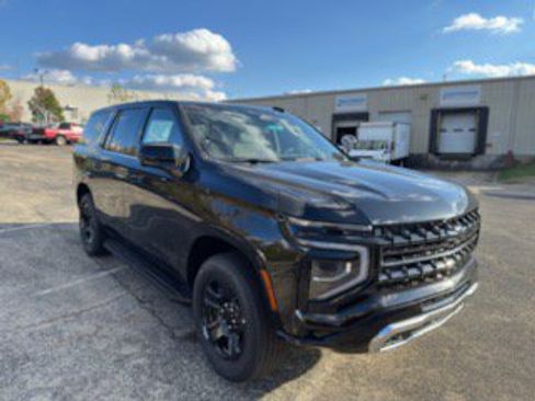New 2026 Chevrolet Tahoe 4WD image 2