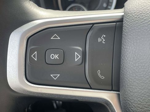 Used 2024 RAM 2500 Big Horn w/ Bed Utility Group image 23