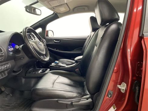 Used 2013 Nissan Leaf SL image 15